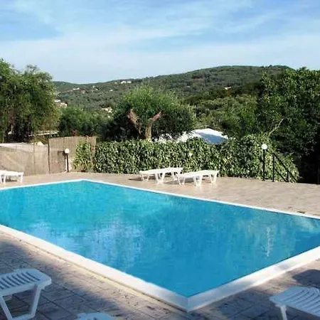 Elena Hotel